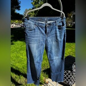 Kut from the Kloth Catherine Boyfriend Jeans